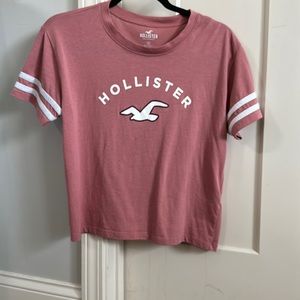 Hollister tee